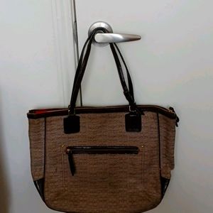 an coach  handbag